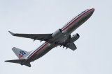 Boeing 737-823